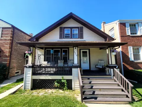 5528 S 72nd Ct, Summit, IL 60501