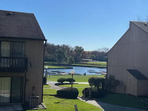 55 Vail Colony #2, Fox Lake, IL 60020