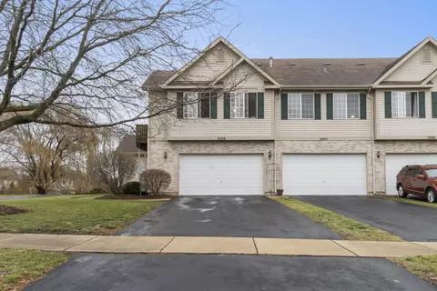 2048 Village View Dr #D, Yorkville, IL 60560