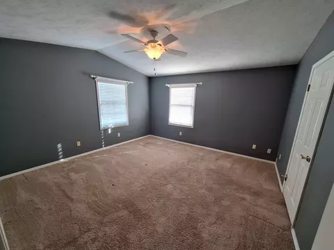 1320 Beacon Hill Ct, Normal, IL 61761 photo 10
