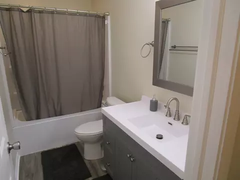828 Casey Ln, Harvard, IL 60033 photo 9