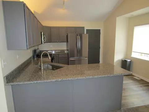828 Casey Ln, Harvard, IL 60033 photo 10