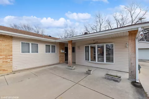 735 Jamison Ln, Hoffman Estates, IL 60169 photo 3