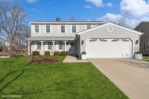 3064 Crestwood Ln, Glenview, IL 60025