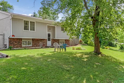 5412 E Wonder Lake Rd, Wonder Lake, IL 60097