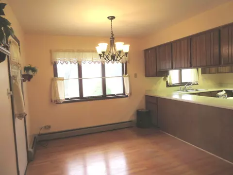 Kitchen - 342 Miller St, Beecher, IL 60401 photo 2 of 3