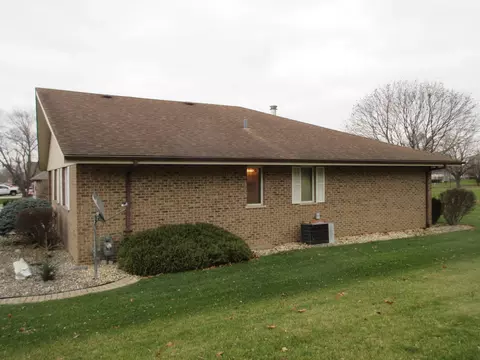 Exterior - 342 Miller St, Beecher, IL 60401 photo 9 of 10