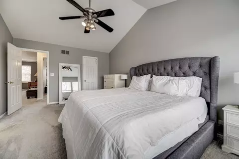 1995 Colonial St, Aurora, IL 60503 photo 27