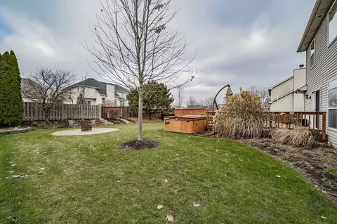 1995 Colonial St, Aurora, IL 60503 photo 42