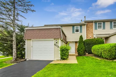 608 Hughes Pl, Bolingbrook, IL 60440