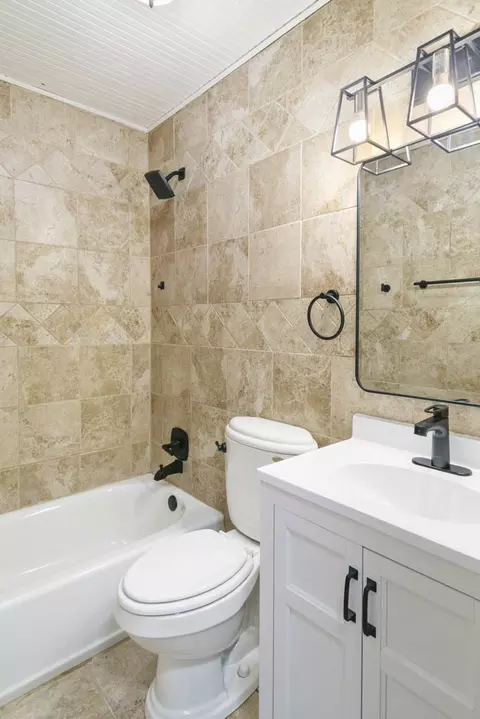 4121 Johnsburg Rd, Johnsburg, IL 60051 photo 6
