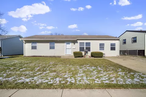 208 Karen Ave, Romeoville, IL 60446