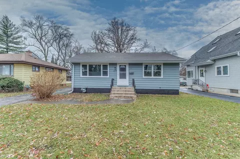 1134 E Division St, Lombard, IL 60148