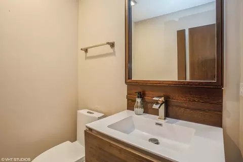 798 Willow Ct, Itasca, IL 60143 photo 10