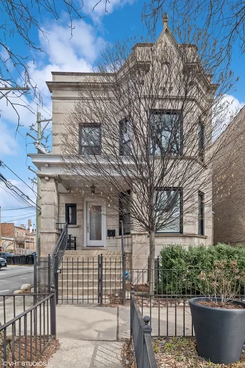 2743 N Wilton Ave, Chicago, IL 60614