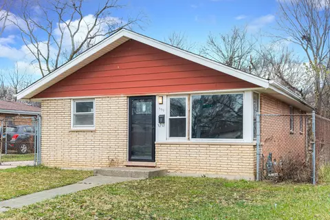 599 W 16th Pl, Chicago Heights, IL 60411