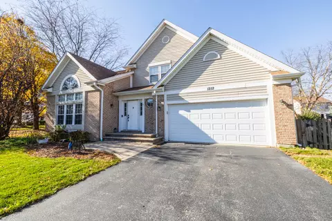 1252 Morgan Ln, Bartlett, IL 60103