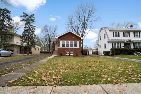 432 Uvedale Rd, Riverside, IL 60546 photo 2
