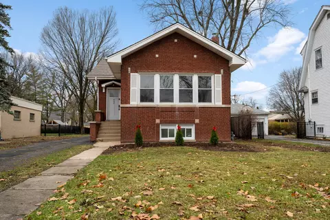 432 Uvedale Rd, Riverside, IL 60546