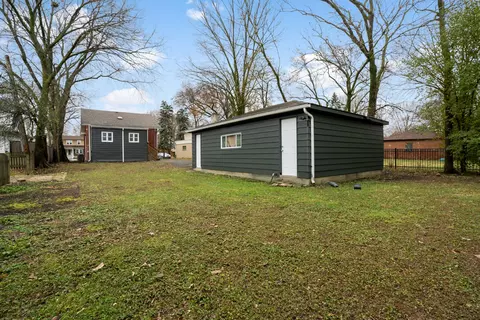 432 Uvedale Rd, Riverside, IL 60546 photo 29