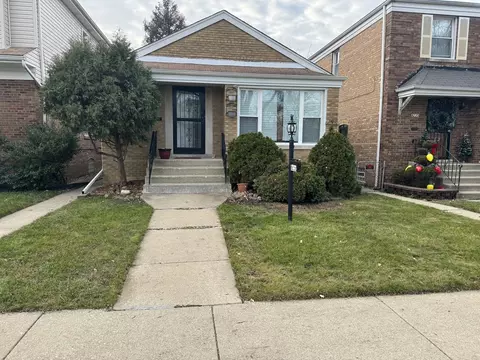 8232 S Fairfield Ave, Chicago, IL 60652