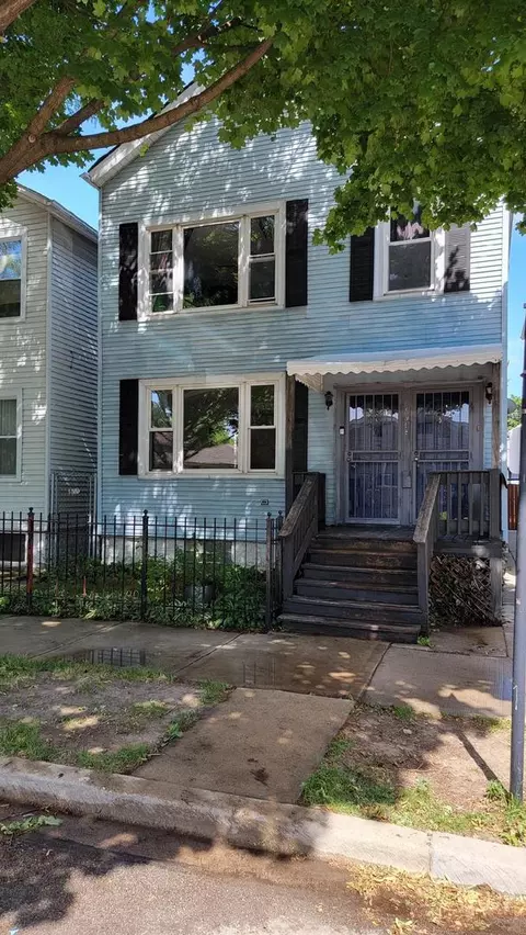3749 S Union Ave, Chicago, IL 60609
