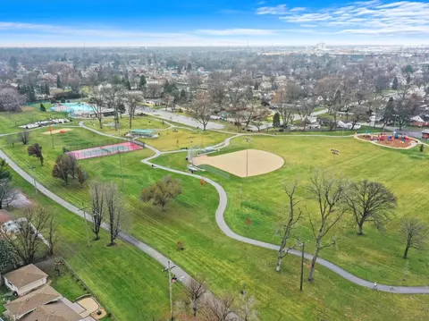 View/Area - 527 Clayton Rd, Hillside, IL 60162 photo 2 of 2
