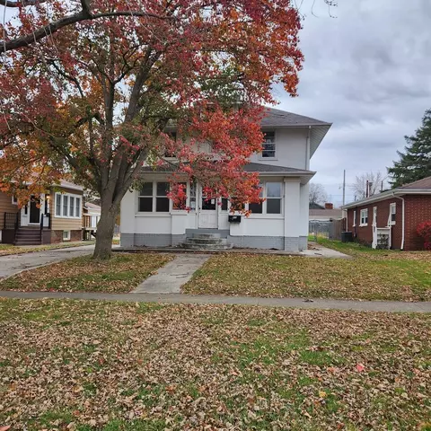 812 E Lincoln St, Hoopeston, IL 60942