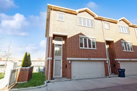 3505 S Maplewood Ave #1, Chicago, IL 60632