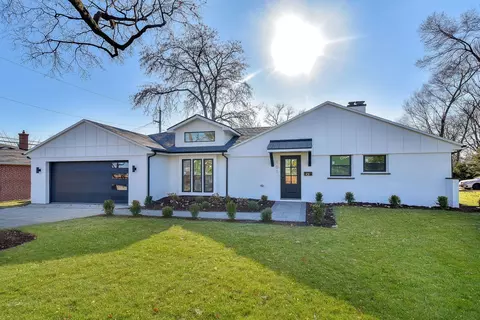 101 S Poplar Ave, Elmhurst, IL 60126