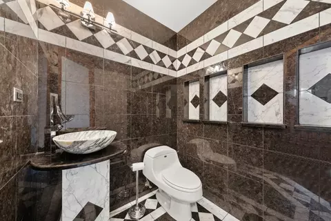 1115 S Elmhurst Rd, Wheeling, IL 60090 photo 28