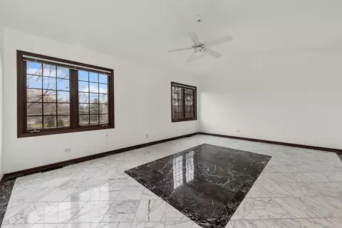 1115 S Elmhurst Rd, Wheeling, IL 60090 photo 16