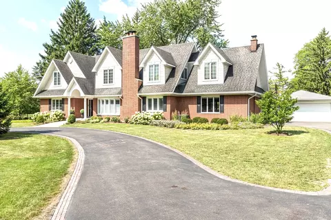 8140 Wolf Rd, La Grange, IL 60525