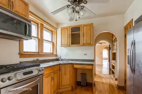 1133 E 81st Pl, Chicago, IL 60619 photo 4