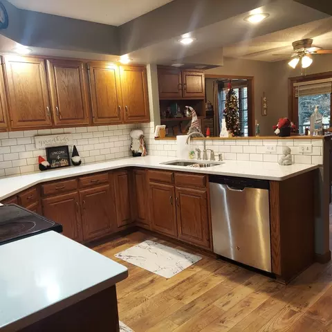 3502 E 20th St, Sterling, IL 61081 photo 12