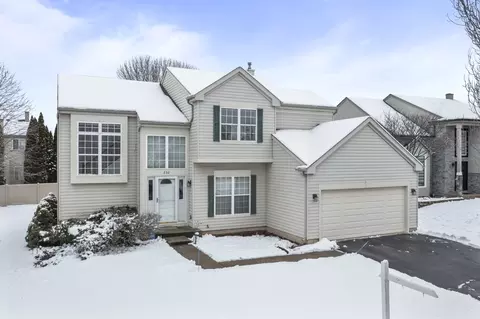 232 Moorehead Dr, Bartlett, IL 60103