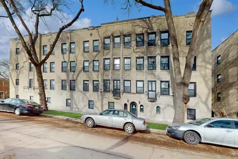 2648 W Glenlake Ave #1C, Chicago, IL 60659