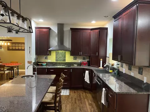 2708 Whiting Ct, Mchenry, IL 60050 photo 3
