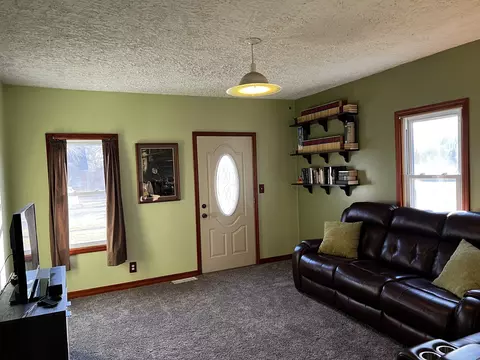 426 E Illinois Ave, Morris, IL 60450 photo 4