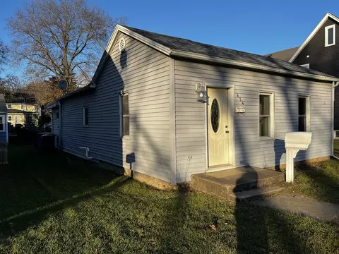 426 E Illinois Ave, Morris, IL 60450 photo 3