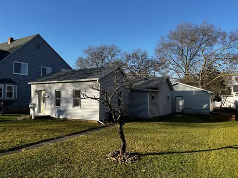 426 E Illinois Ave, Morris, IL 60450