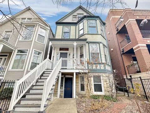 3817 N Kenmore Ave, Chicago, IL 60613