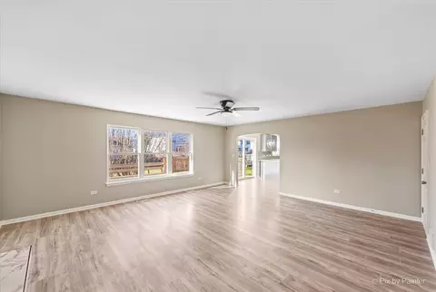 2004 Clematis Dr, Algonquin, IL 60102 photo 22