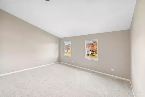 2004 Clematis Dr, Algonquin, IL 60102 photo 12
