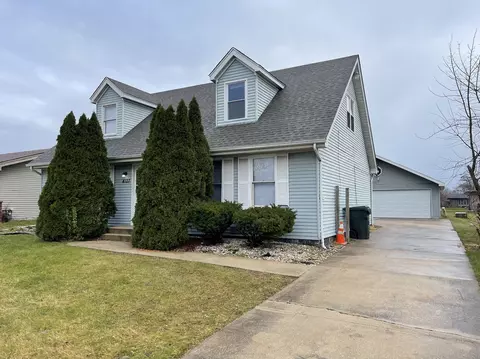 4127 Indian Hill Dr, Country Club Hills, IL 60478