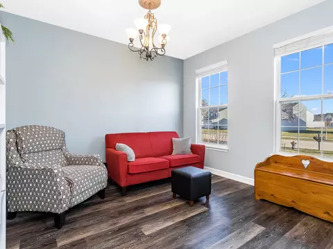 939 Daniel St, Plano, IL 60545 photo 4