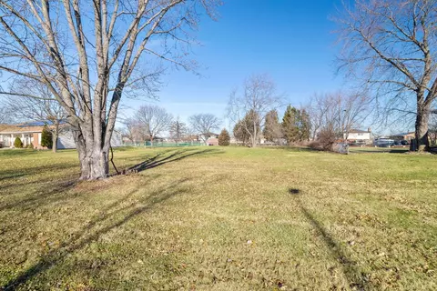 3058 197th St, Lynwood, IL 60411