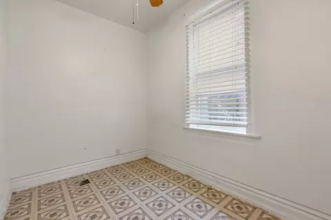 3056 W 40th St, Chicago, IL 60632 photo 14