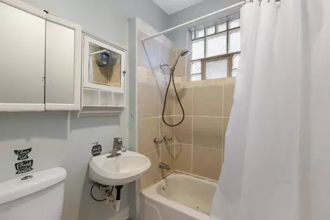 3056 W 40th St, Chicago, IL 60632 photo 16