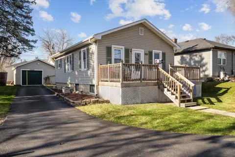 653 S Raynor Ave, Joliet, IL 60436